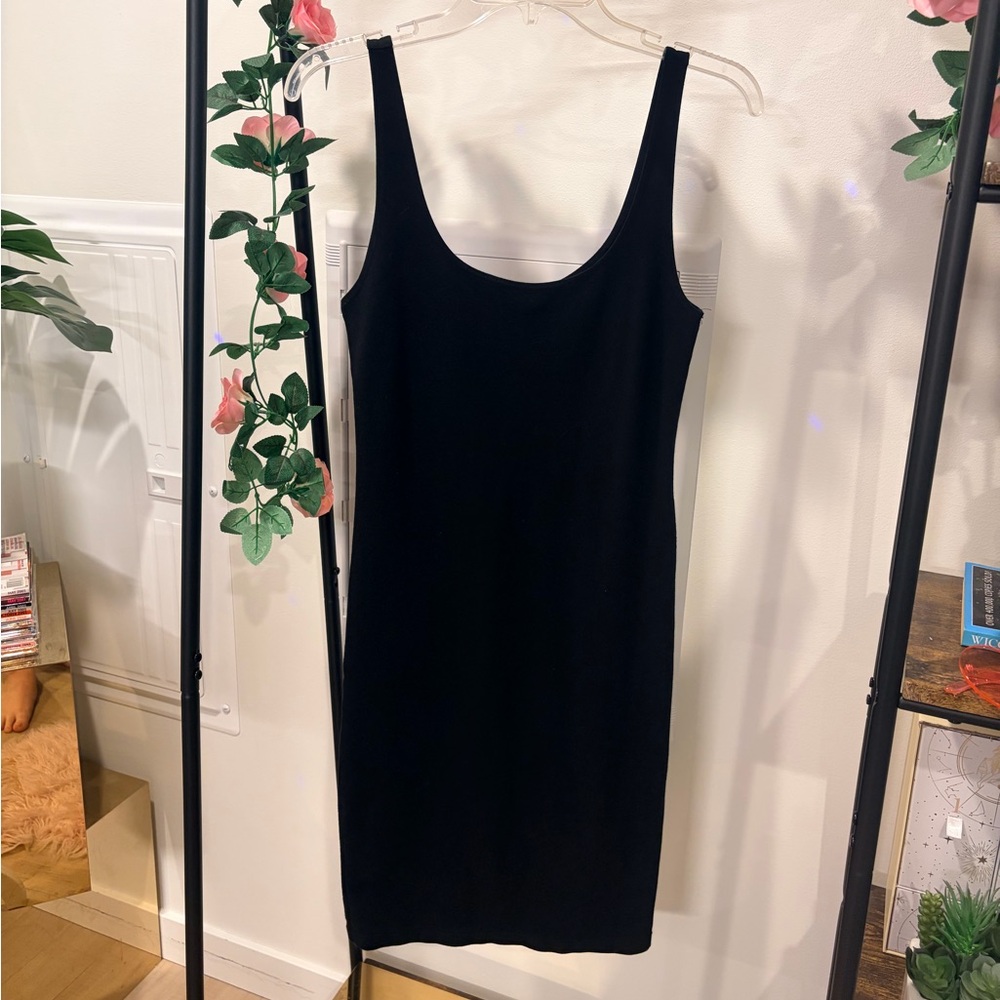 Forever 21 Corporate Goth Classic Black Midi Dress size Large